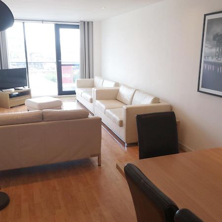 Glasgow Central Riverview Luxury Apartment ภายนอก รูปภาพ