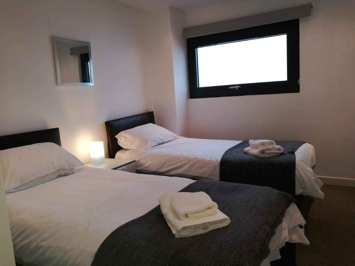 Glasgow Central Riverview Luxury Apartment ภายนอก รูปภาพ